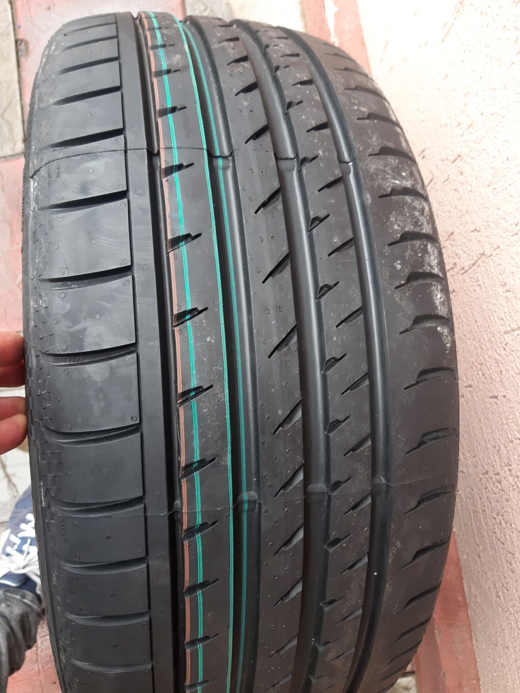 NOU Nefolosita JANTA originală VW 235/40R18 CONTINENTAL 5x112