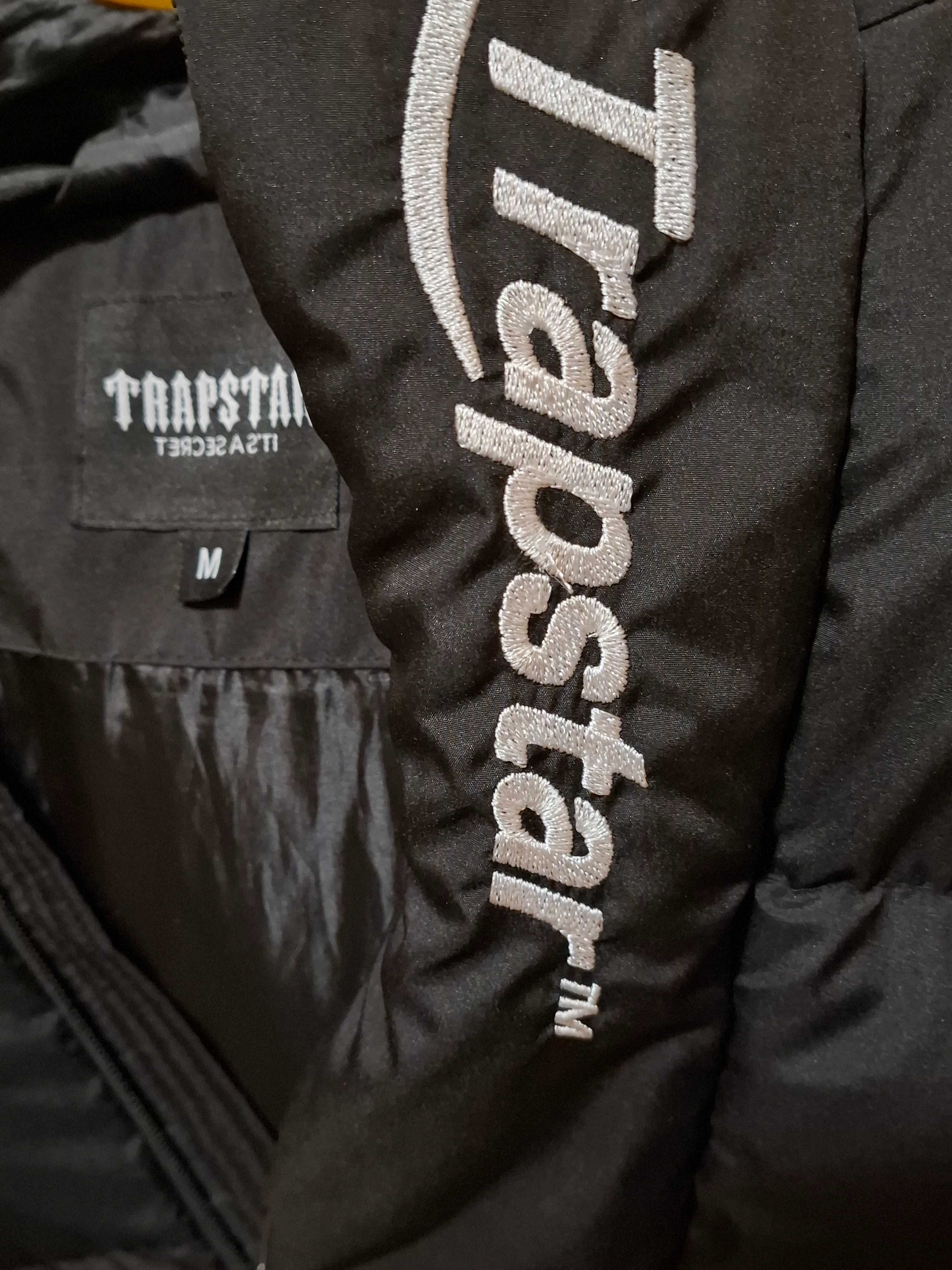 Черно яке Trapstar, размер М