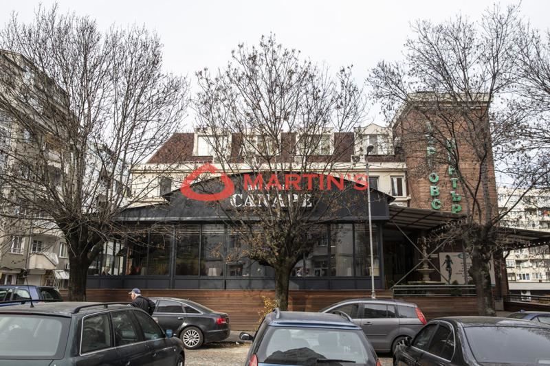 Магазин в София-Банишора площ 1048 цена 2096000