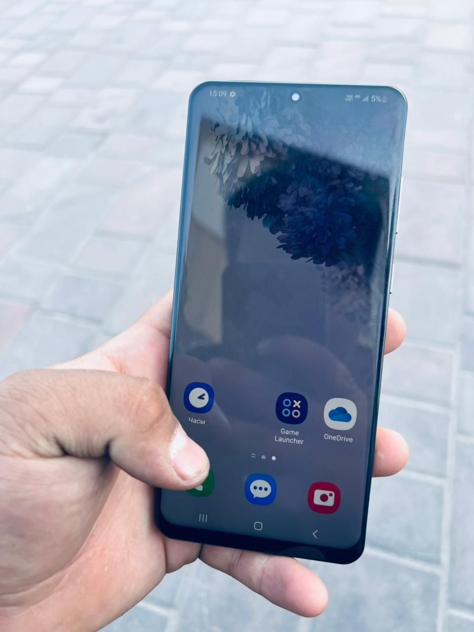 Samsung s20 plus 128/8