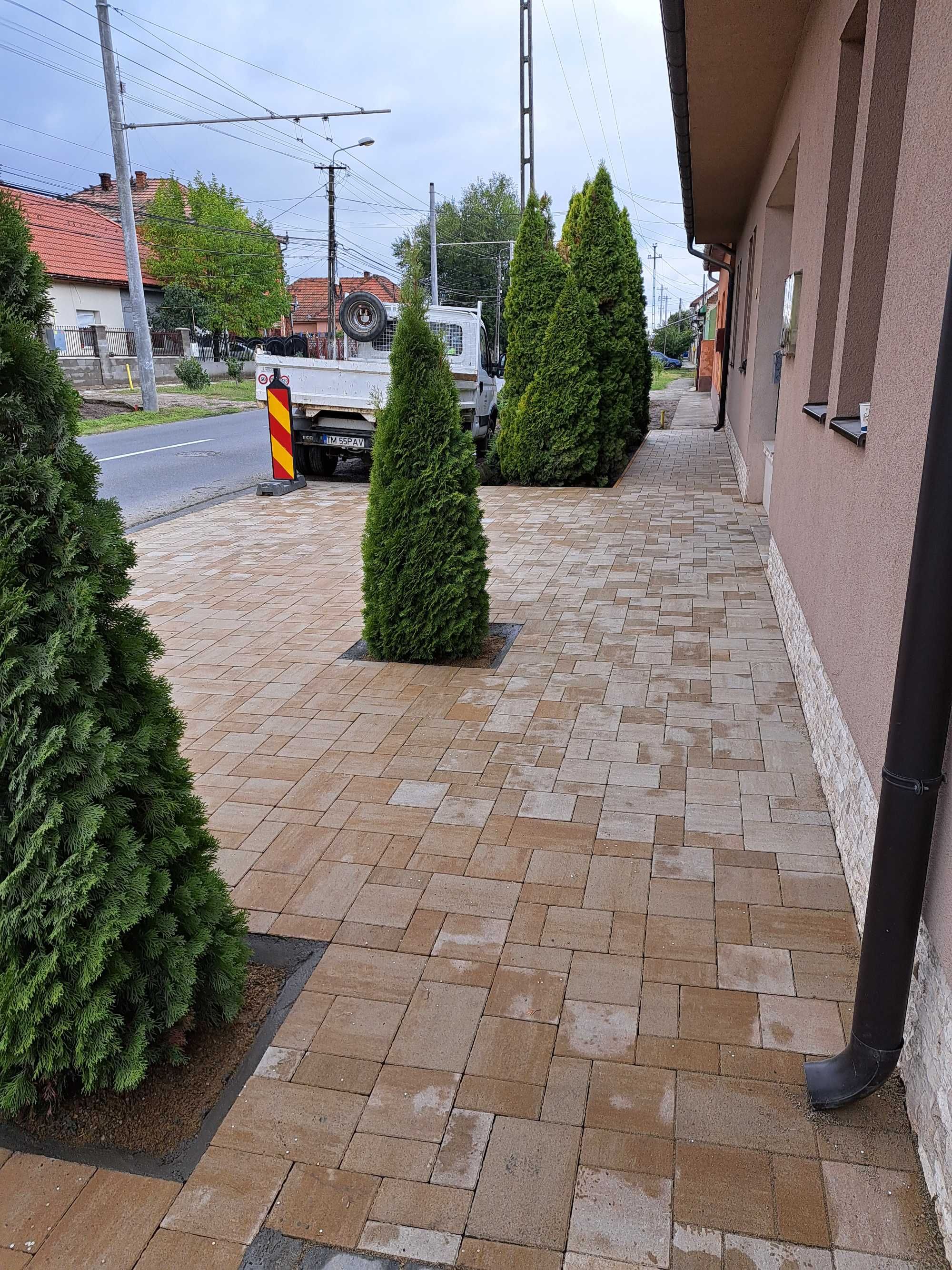 Montam si vindem pavele,rigole,piatra decorativa naturala.
