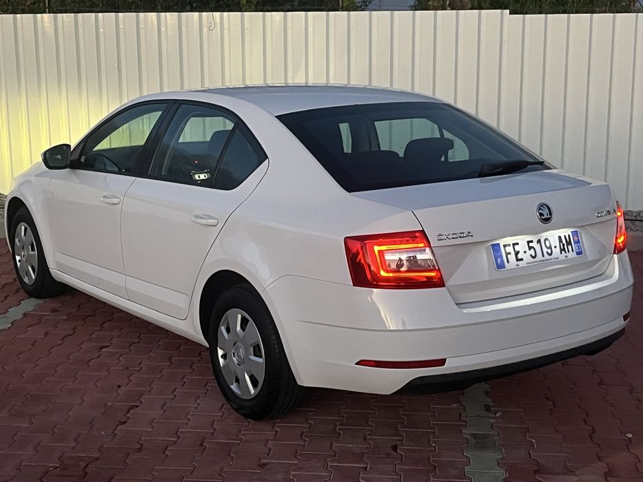 Vând Skoda Octavia 2019