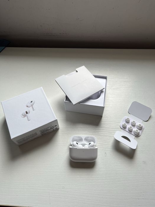Apple AirPods Pro 2 Gen НОВИ