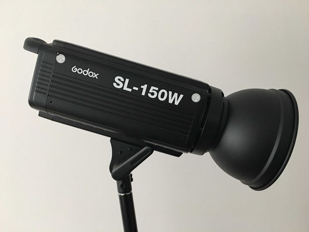 Lampa LED foto video Godox SL-150W