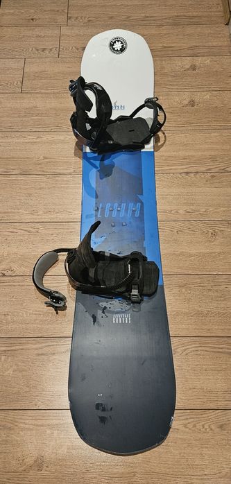 Сноуборд DRAKE и автомати DARAKE