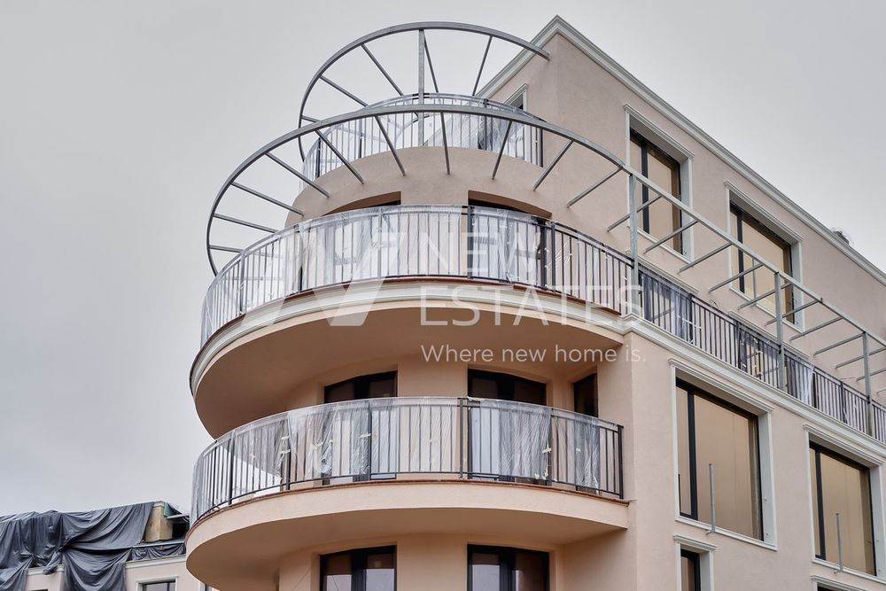 Продава се Четиристаен апартамент в София, Витоша - 267 кв.м за 1287 €/кв.м - Снимка #4