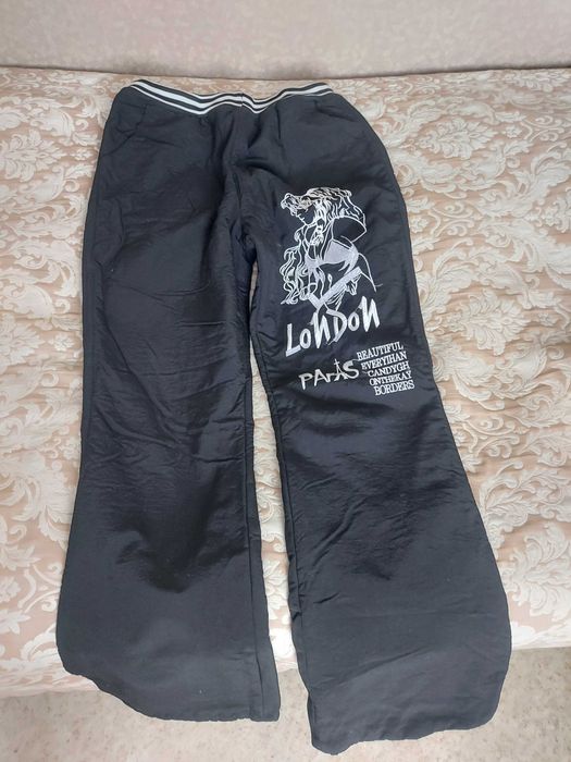 Спортивные штаны утеплённые