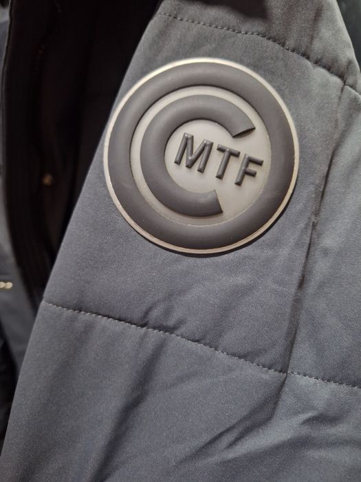 Ayollar uchun kurtka