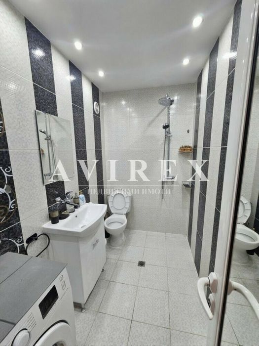 Тристаен апартамент под наем - Кючук Париж