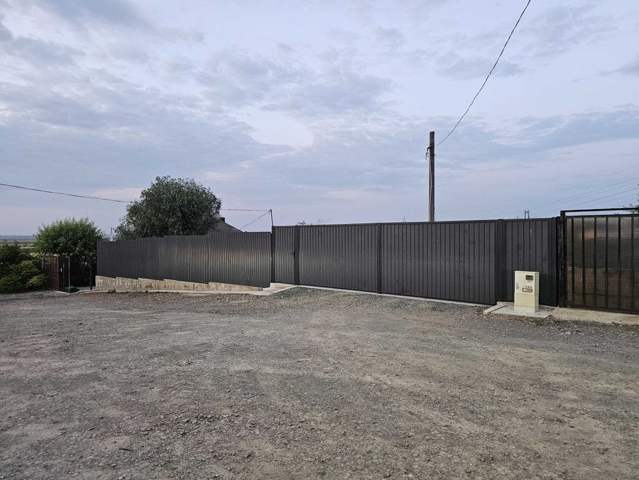 Teren intravilan de vanzare | Suprafata intreaga sau loturi 400-600m2