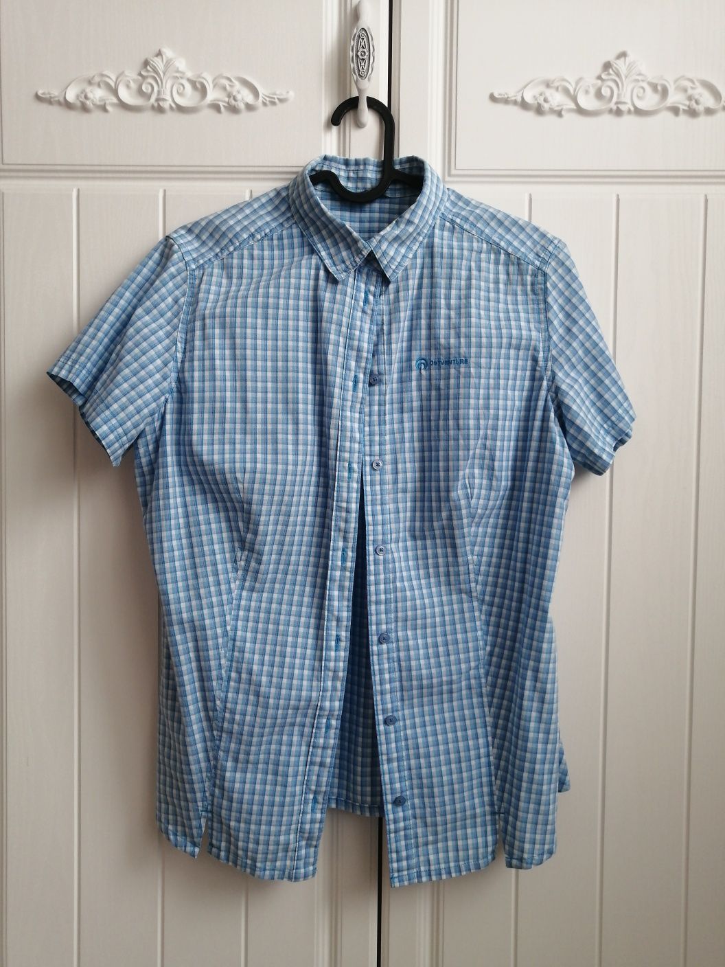 Жанская рубашка от спортмастер, размер 46,48