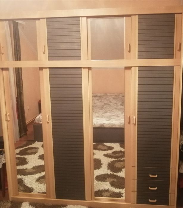 Vând mobilă în stare foarte bună