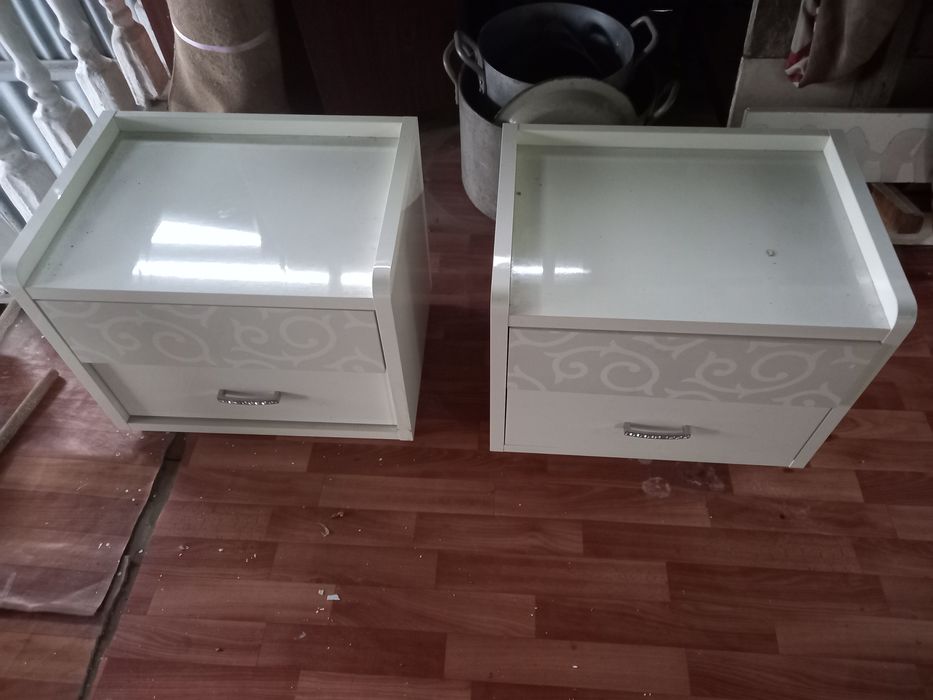 2 К2 комода в отличном состояние. Белый.