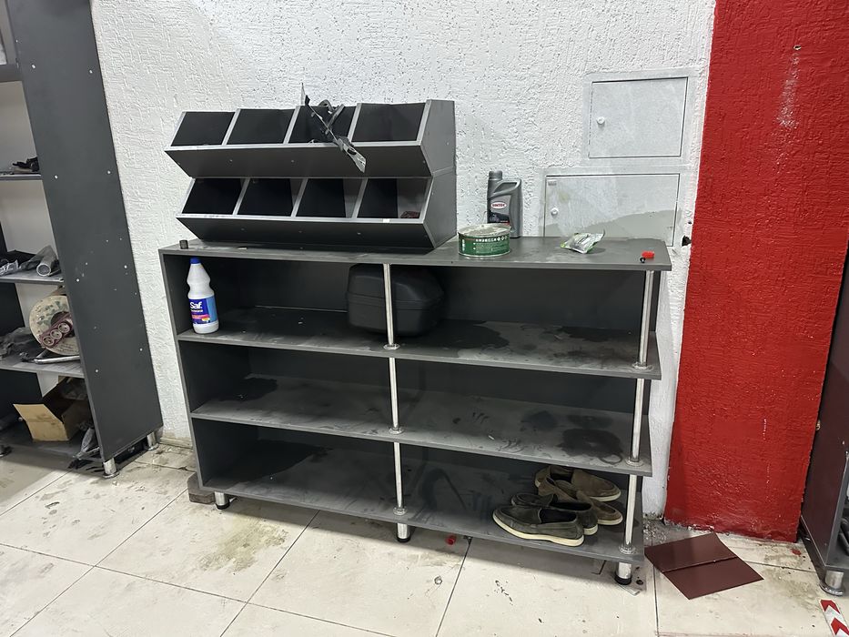 Мебельи полки для базара