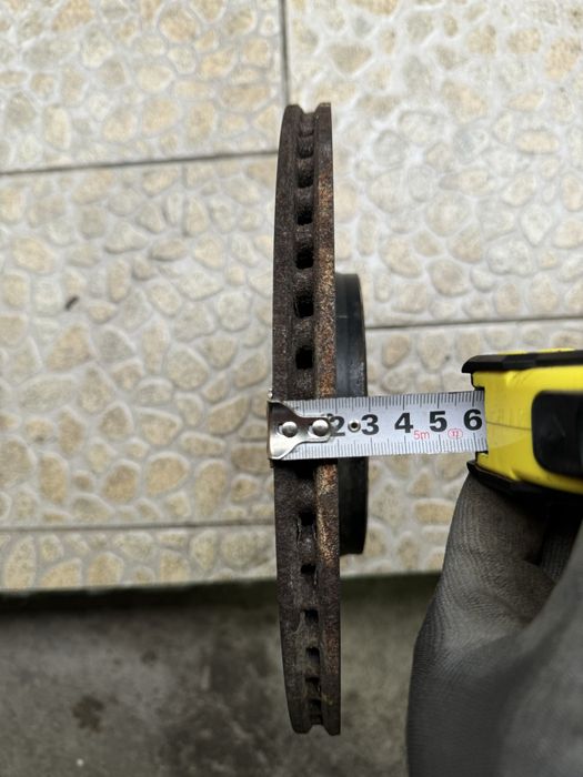 спирачни дискове за ауди 380/330мм