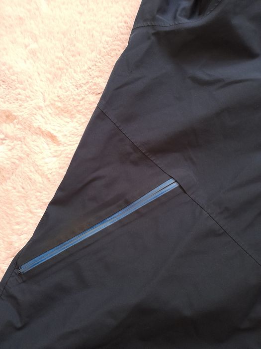 Haglofs gore tex мъжко яке L размер.