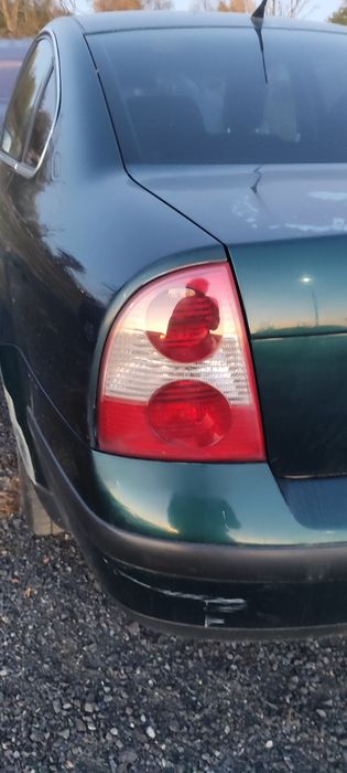 Vând stop  passat b5 5