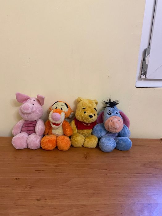 4 сладки плюшени играчки от Мечо Пух