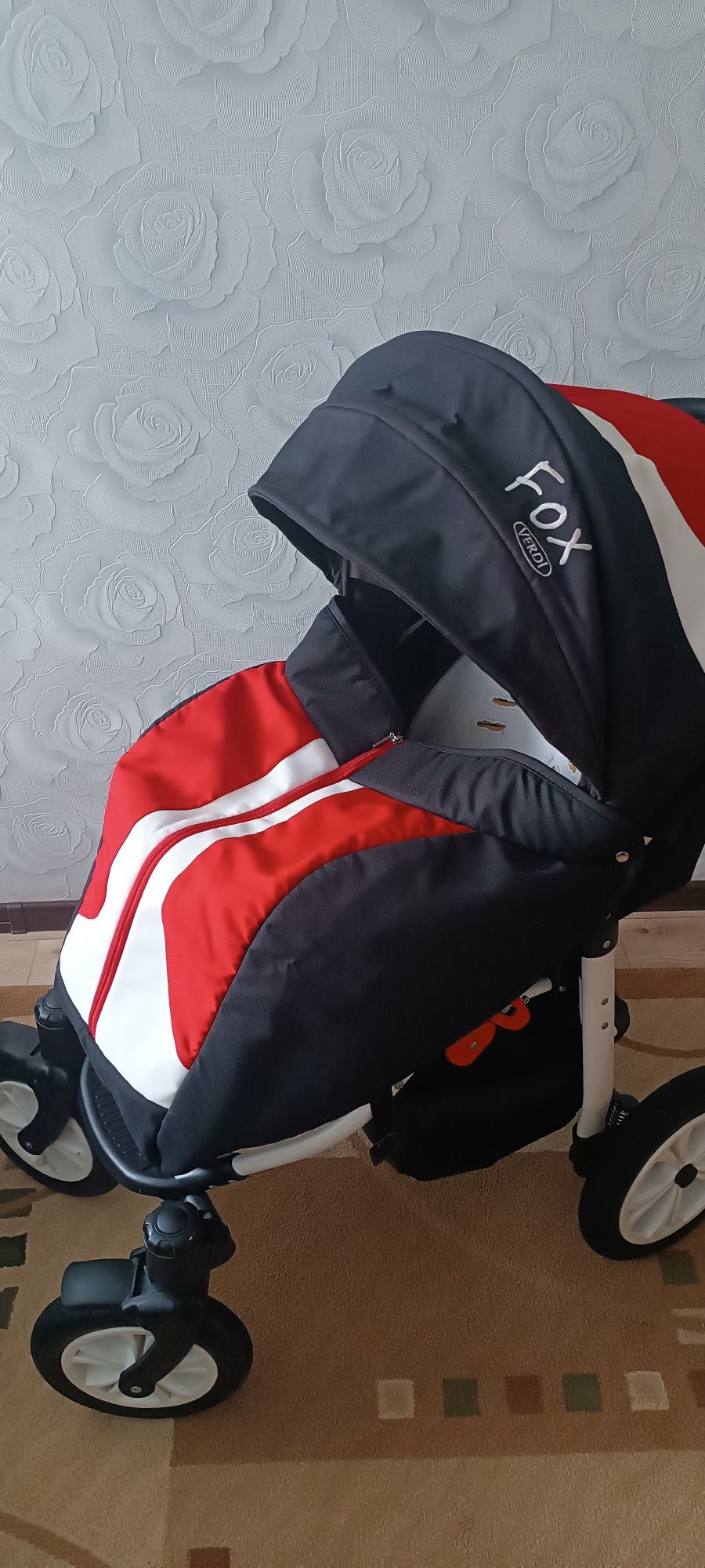Продам коляску детскую