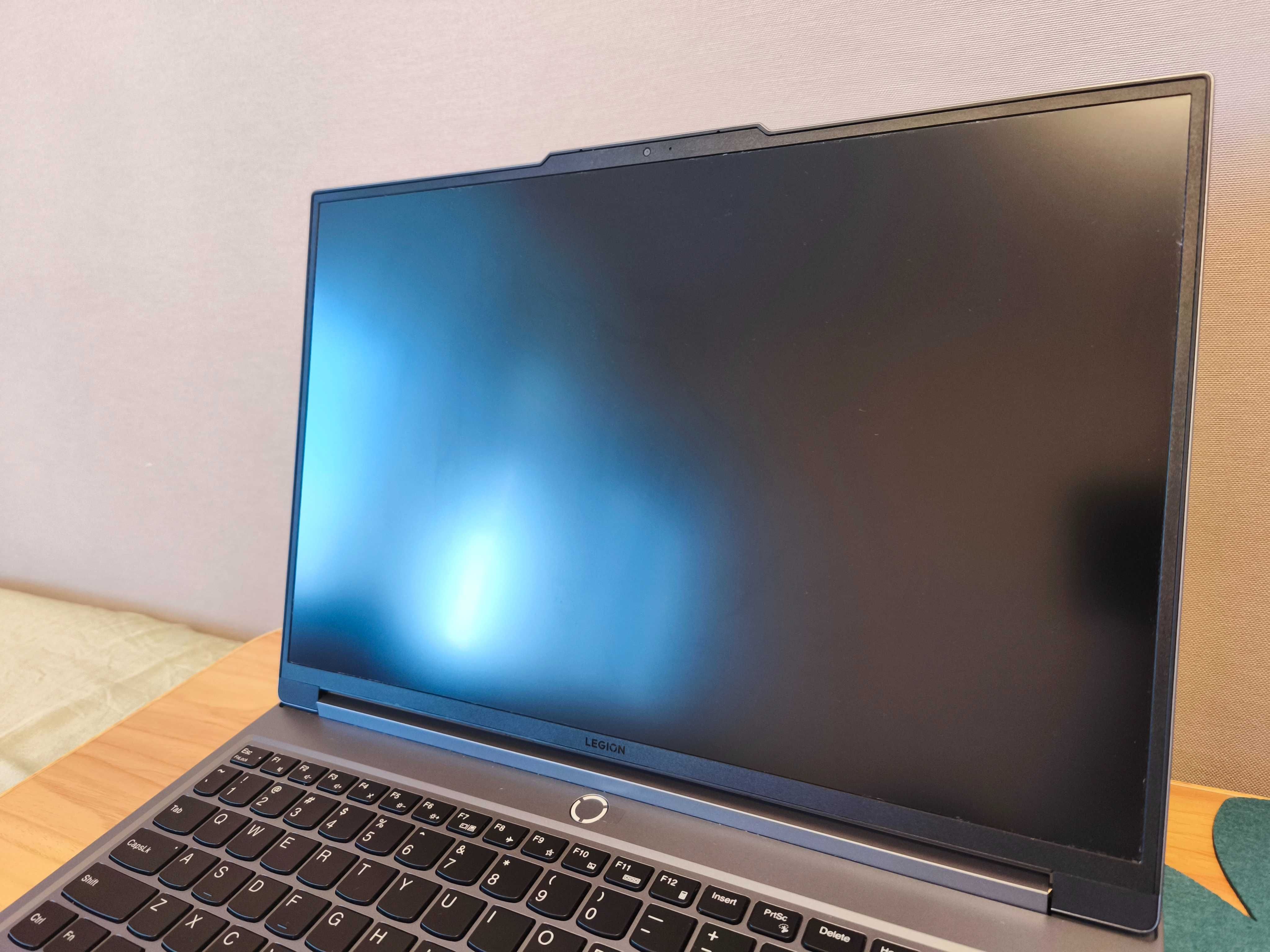 Лаптоп Lenovo Legion 5 i5-13450HX NVIDIA RTX 4060 8GB QHD 1440p 16"