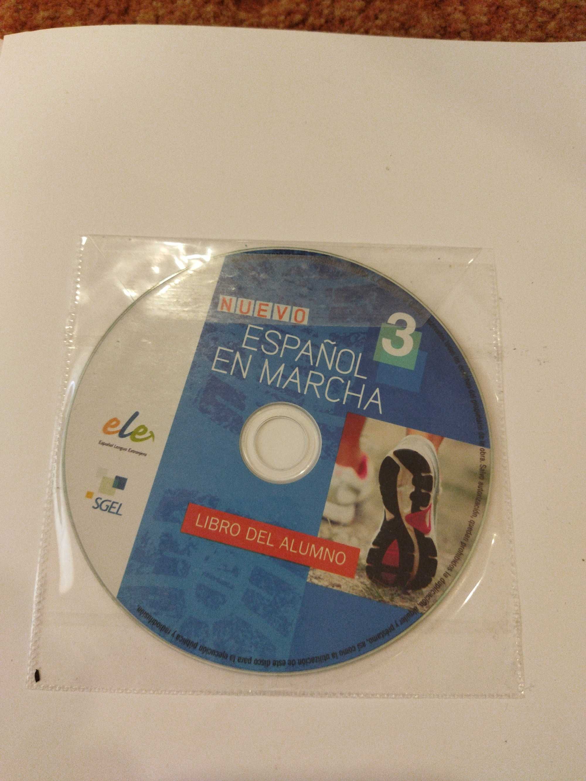 Учебник по испански език Nuevo Espanol EN Marcha 3