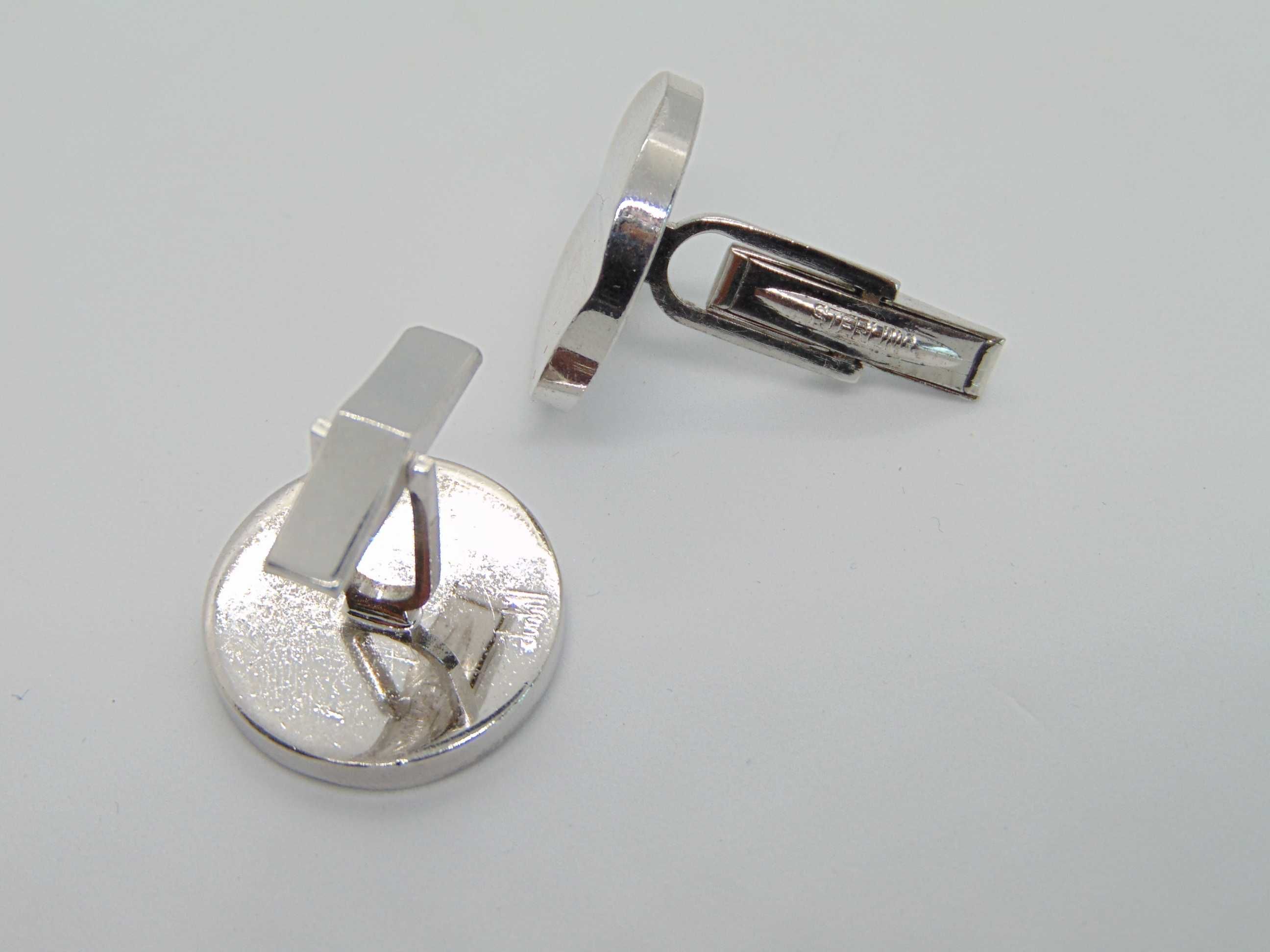 Butoni din argint Dunhill