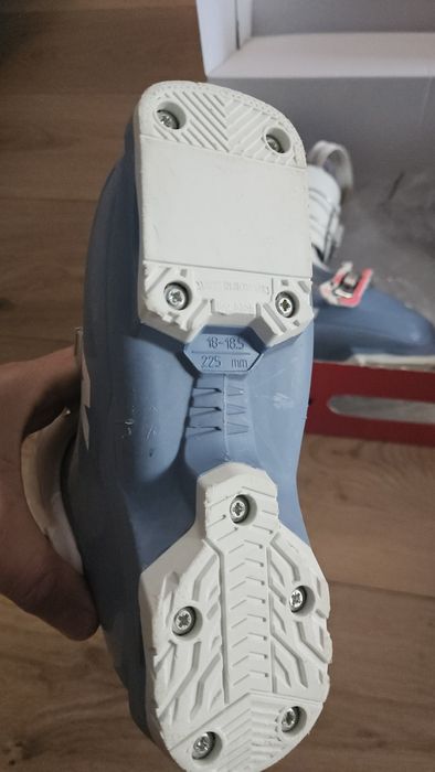 Clapari Nordica marimea 18,5 225mm