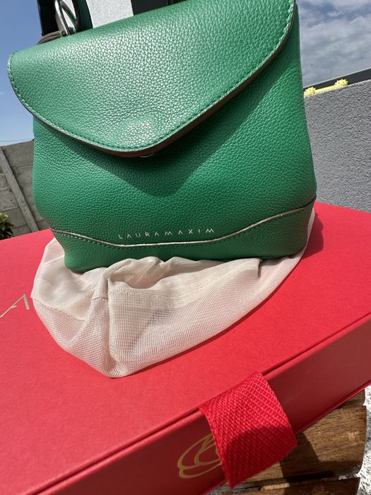 Laura Maxim Mina Mini