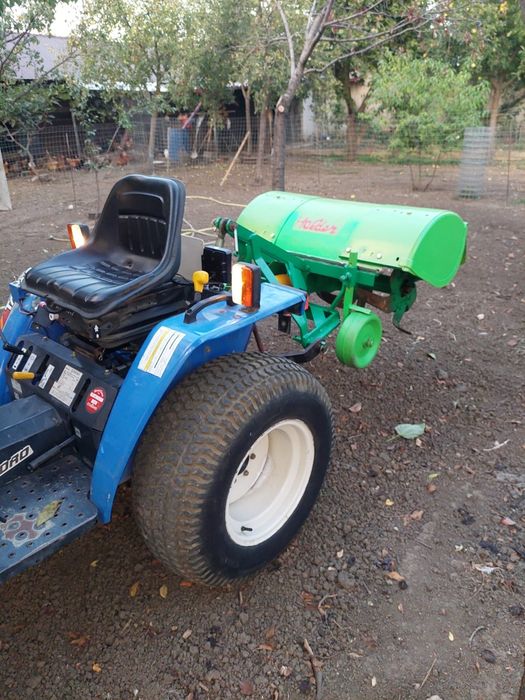 Vând tractoras iseki tmg 1.8