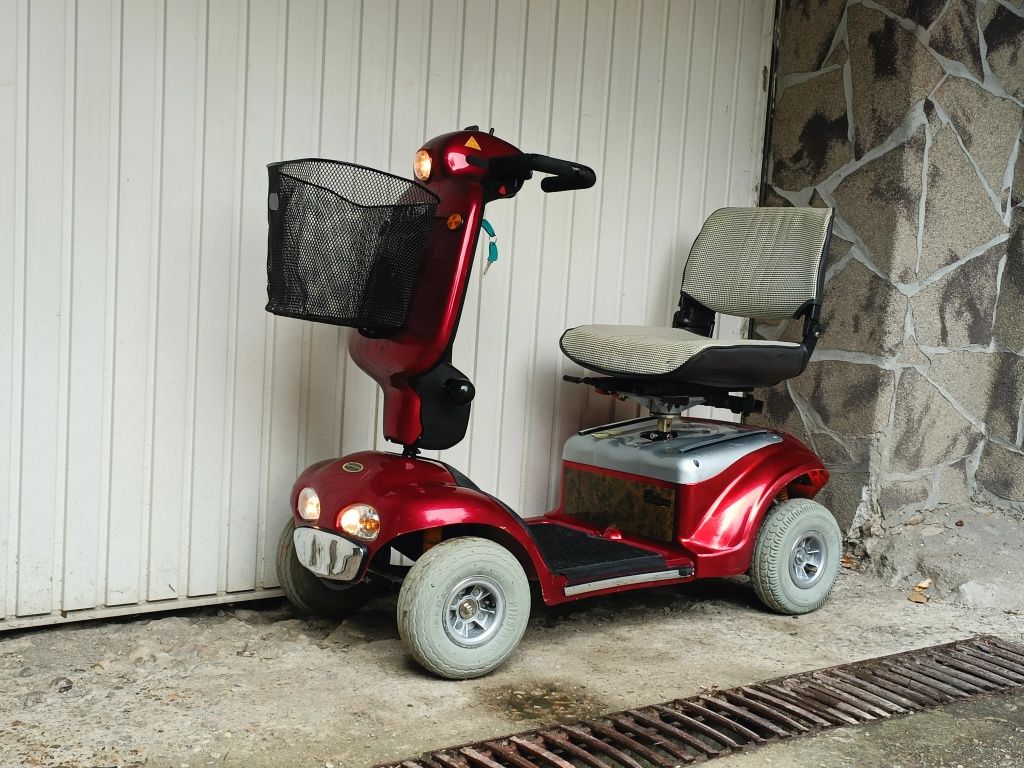 Scuter scaun carut handicap tricicleta electric carucior  dizabilitati