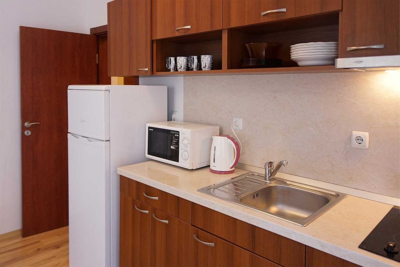 Продава се Тристаен апартамент в Свети Влас - 77 кв.м за 1481 €/кв.м - Снимка #4