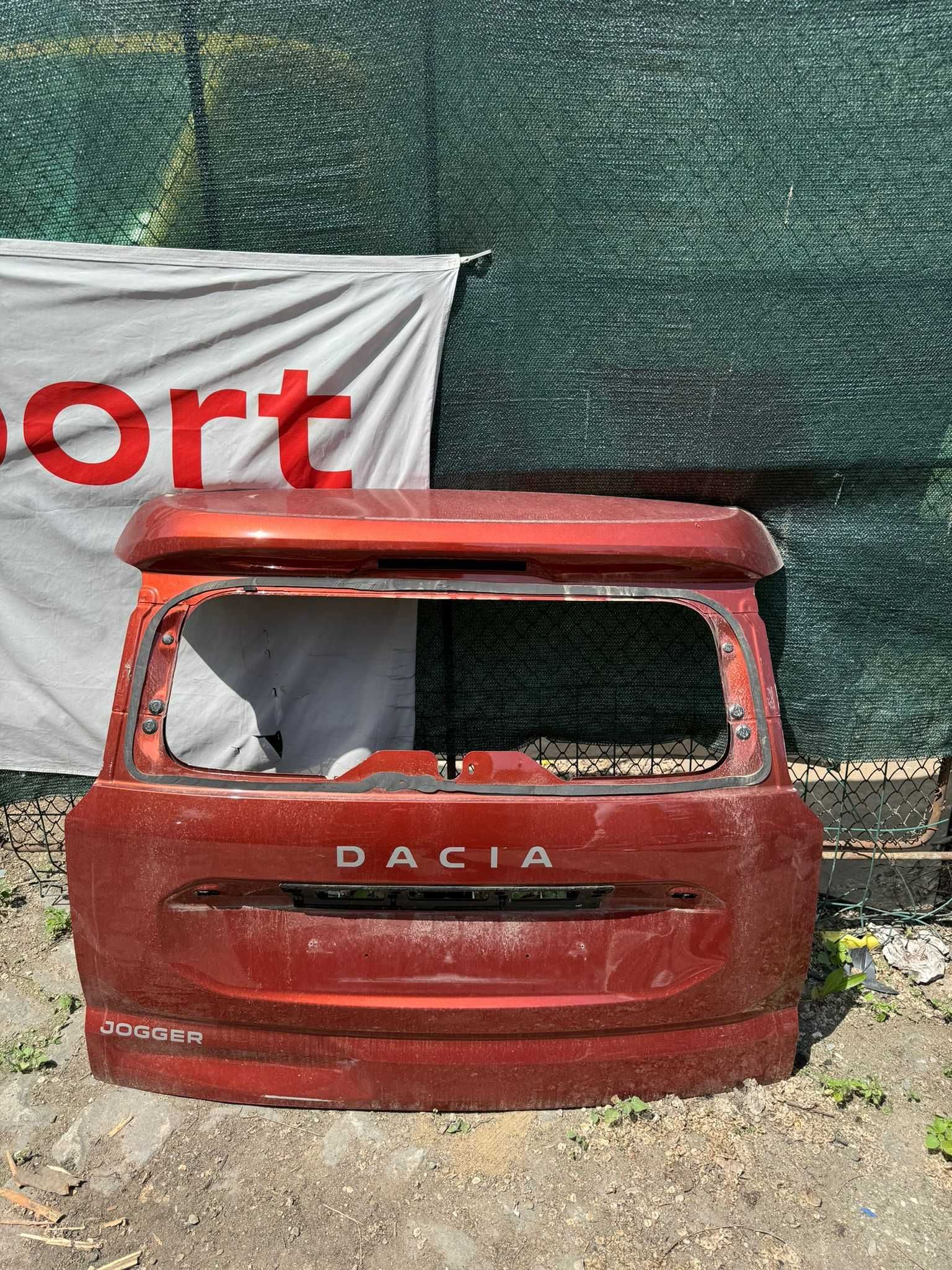 Hayon Dacia Jogger