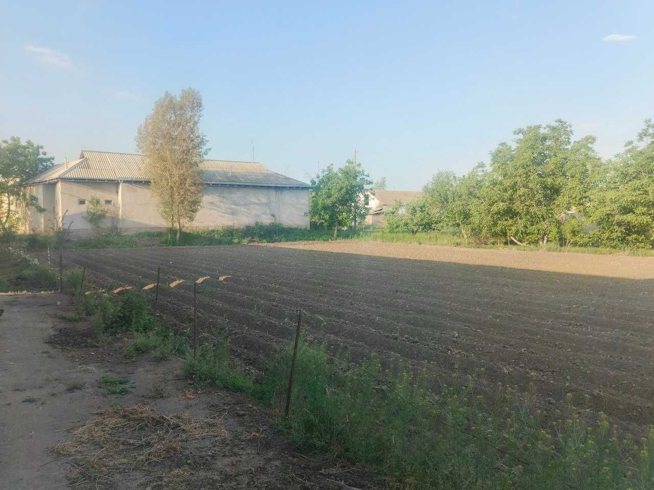 Tayyor yer joy sotiladi