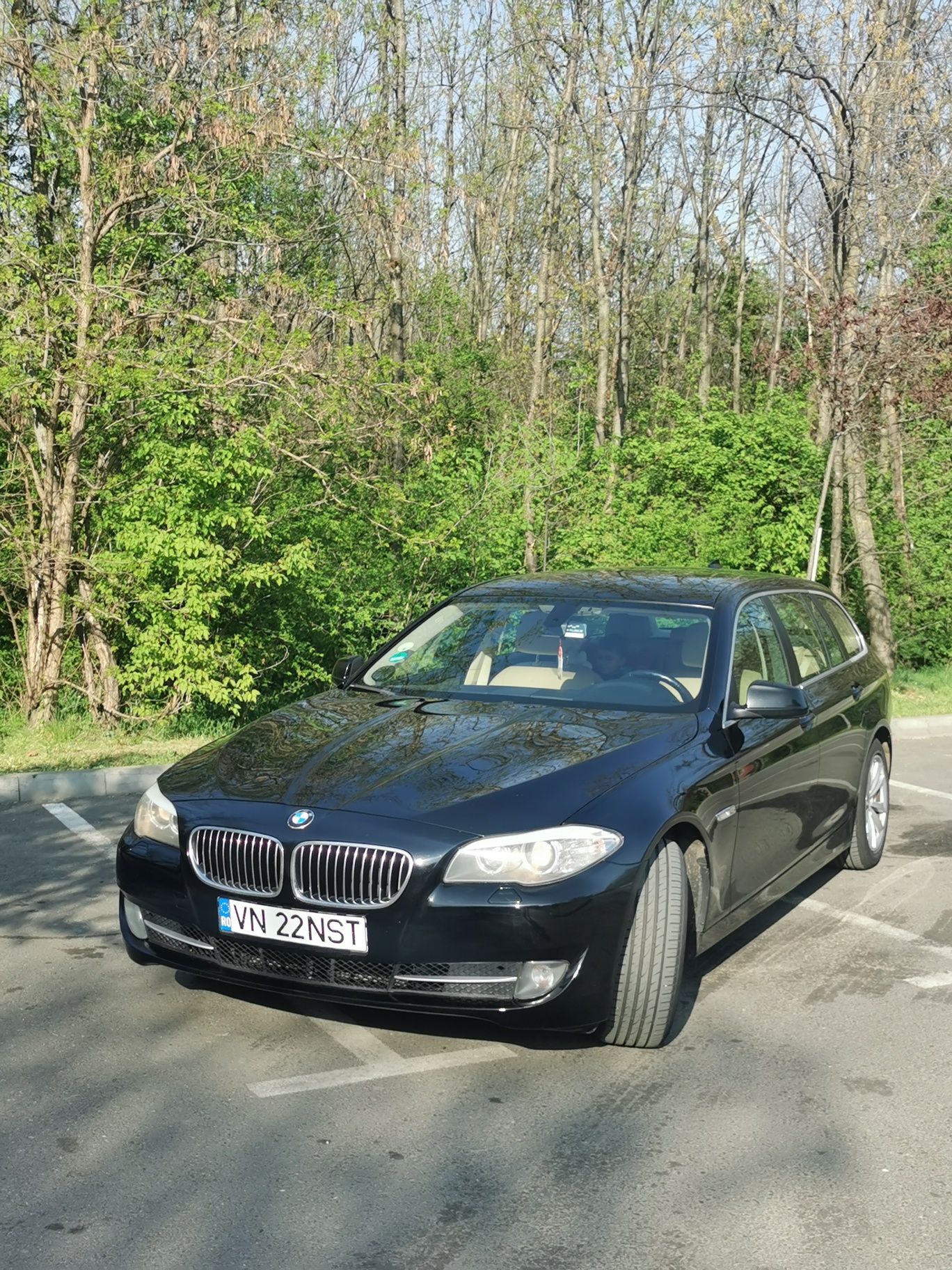 Vând BMW 520 D 2013