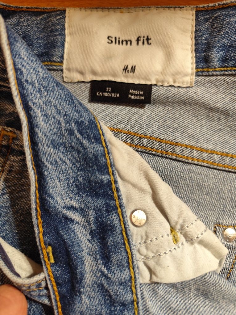 Къси дънкови панталони HM Slim fit 32 размер