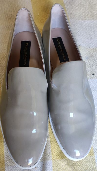 Дамски оригинални лачени обувки