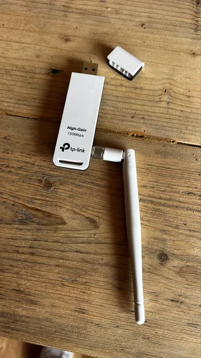 TP-Link TL-WN722N — USB WiFi адаптер 150 Mbps, с антена