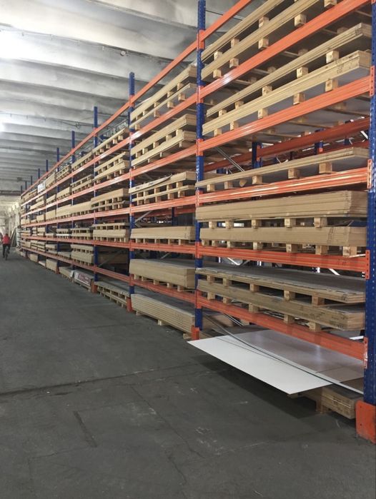 Rafturi metalice industriale