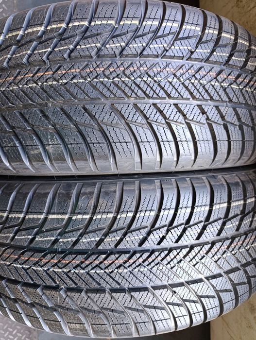 Anvelope de iarnă noi 225 60 17 Bridgestone dot 2021