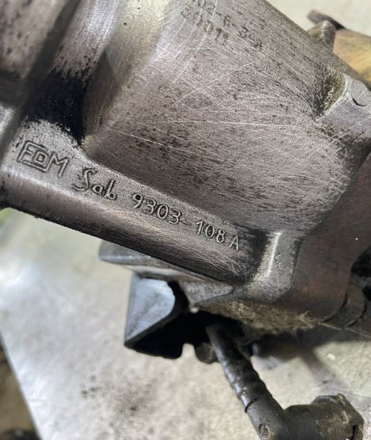 Pompa injectie R9044Z035A Ford Mondeo MK3