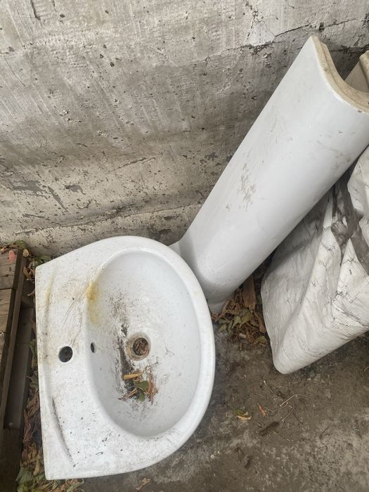 Раковина буу, 10000 тенге, 2 штук есть.