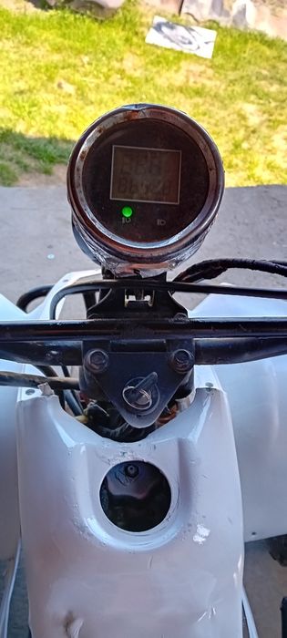 Vând Atv 107cc defect