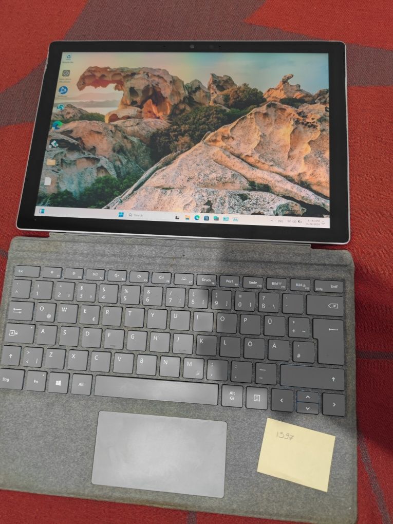 Microsoft surface pro 7