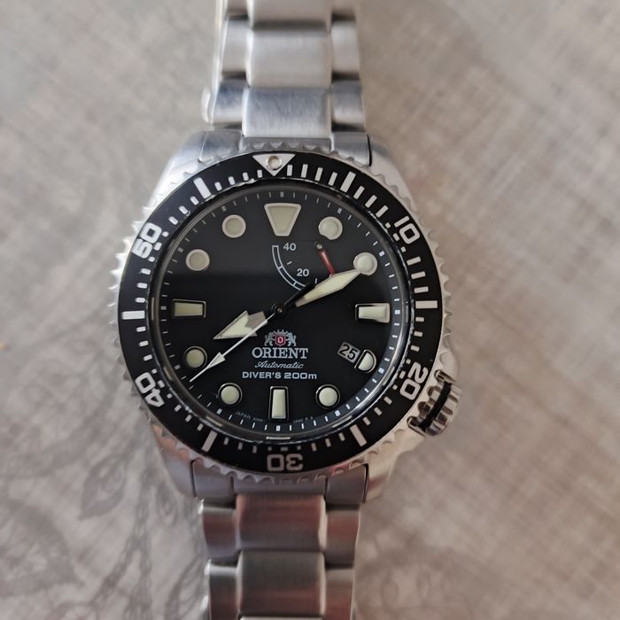 Часы продам Orient