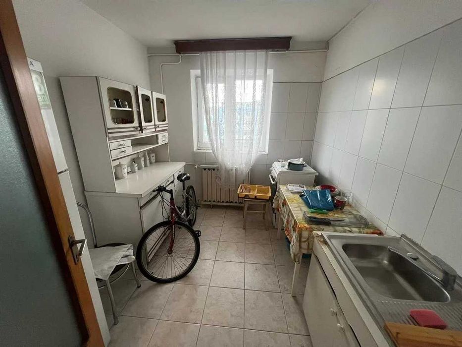 Mihail Sebastian 3 camere foarte luminos - pret excelent