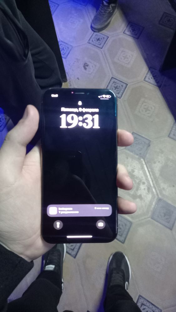 iPhone xs бомба