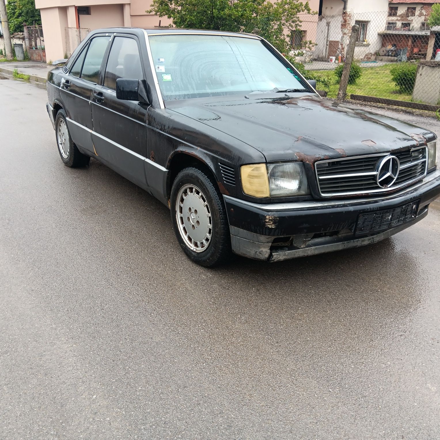 Mercedes W201 250 TD на части!