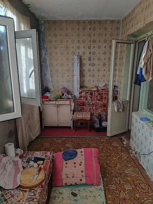 Chuqur Soy Tatarskiy povorot 3-xonali Kvartira Sotiladi 1-qavatda