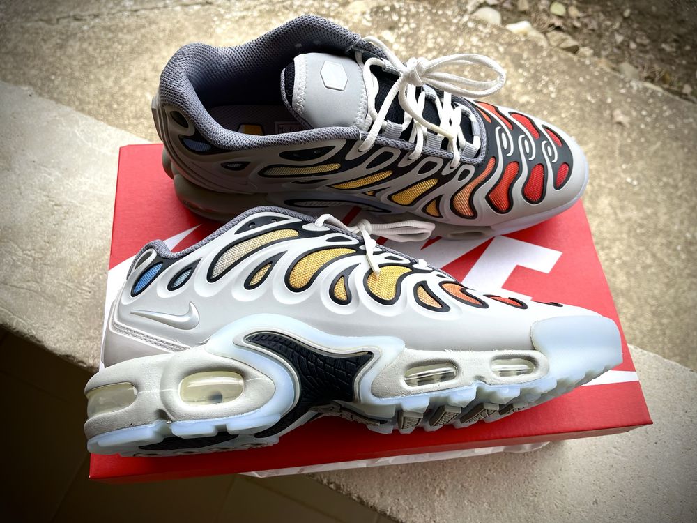 NIKE Air Max Tn Plus Drift