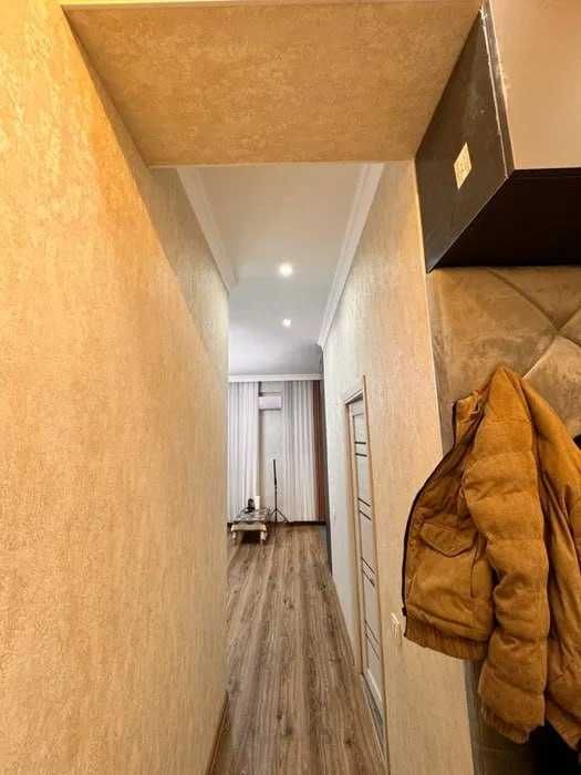 Квартира в Юнусабаде, Еврорем, мебель и техника включены,7 этаж, 42 м²